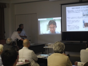 報告会の様子２