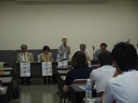 報告会の様子６