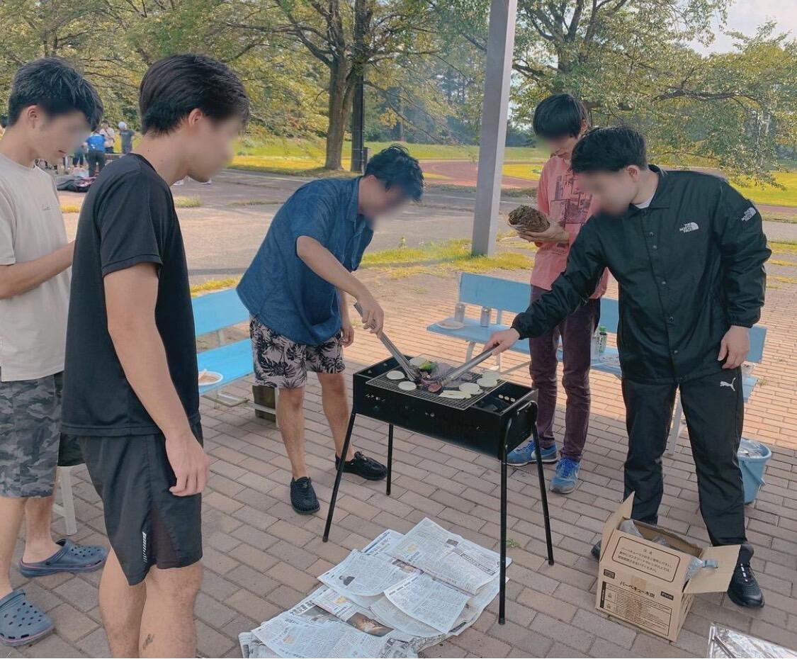 陸上競技部 バーベキューの様子