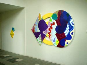 庭へと導く月・露（牛島智子）展示写真
