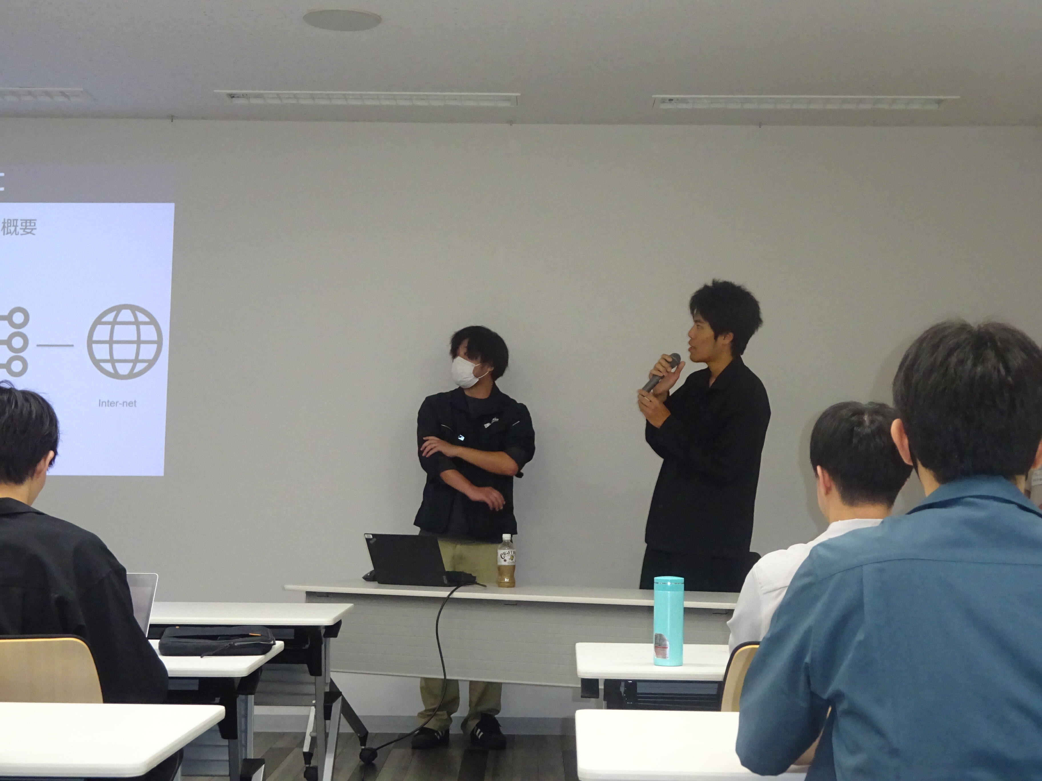 インターンシップ型連携授業成果発表会の様子