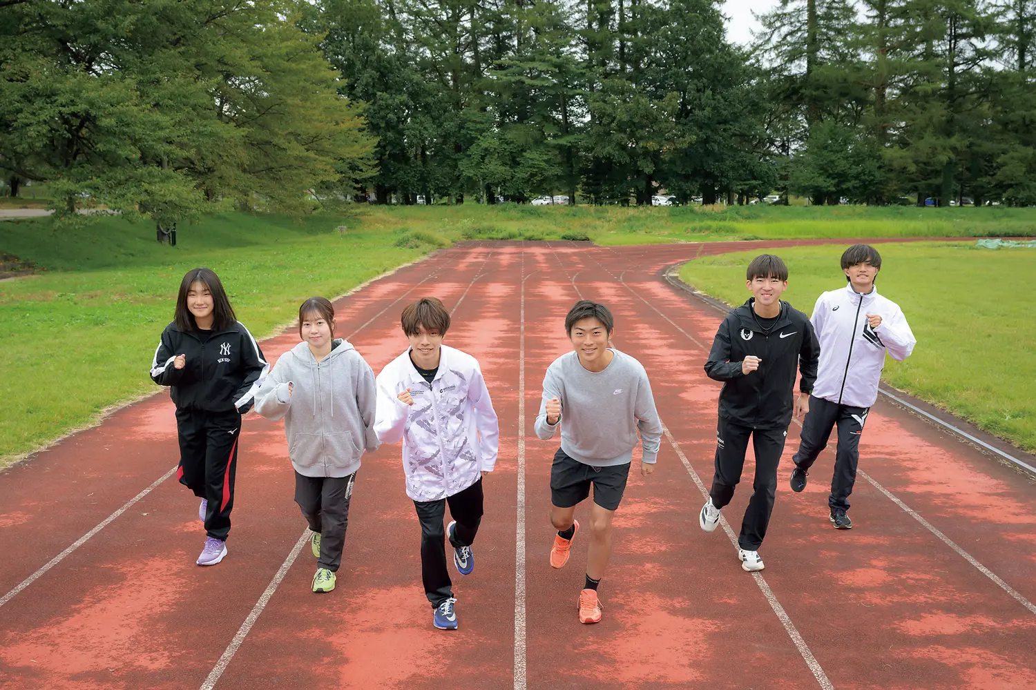 陸上競技部　集合写真